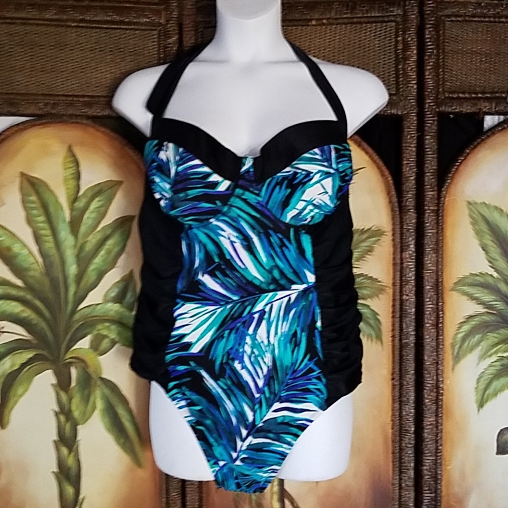 Ava & Viv underwire one piece